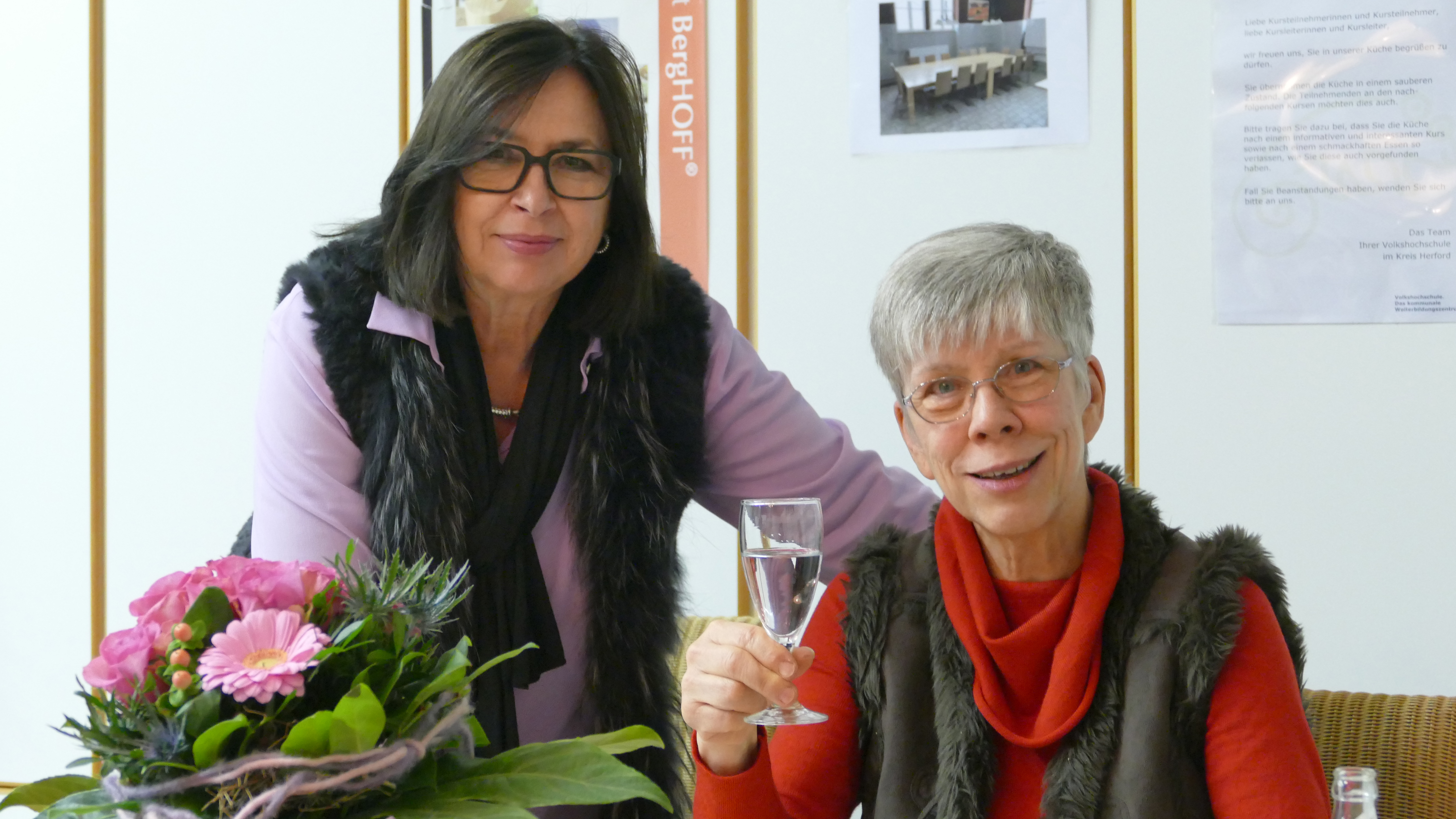 Monika Schwidde und Ursula Sander © VHS im Kreis Herford